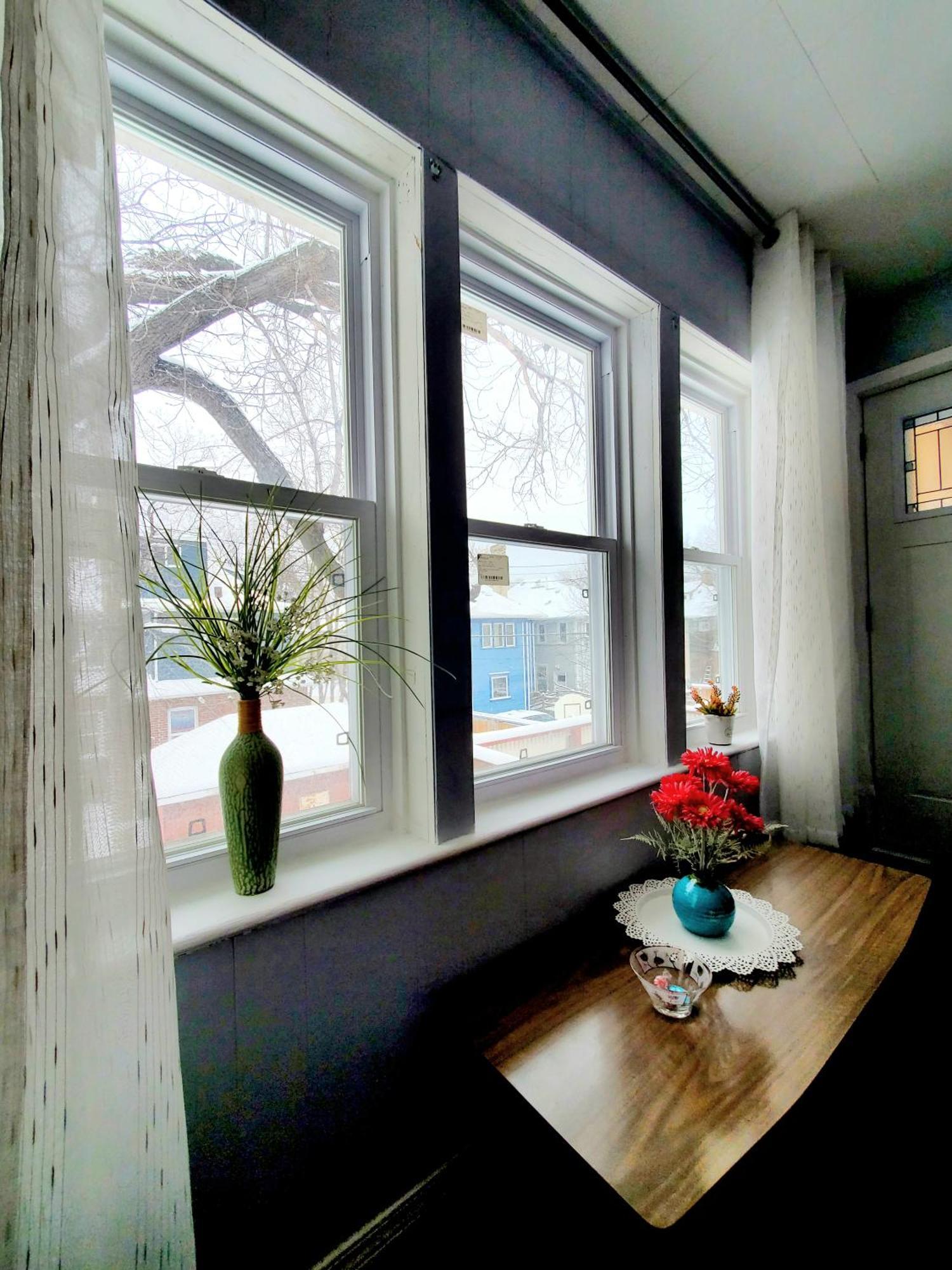 Merj'S Guest House In Wolesly Winnipeg Extérieur photo