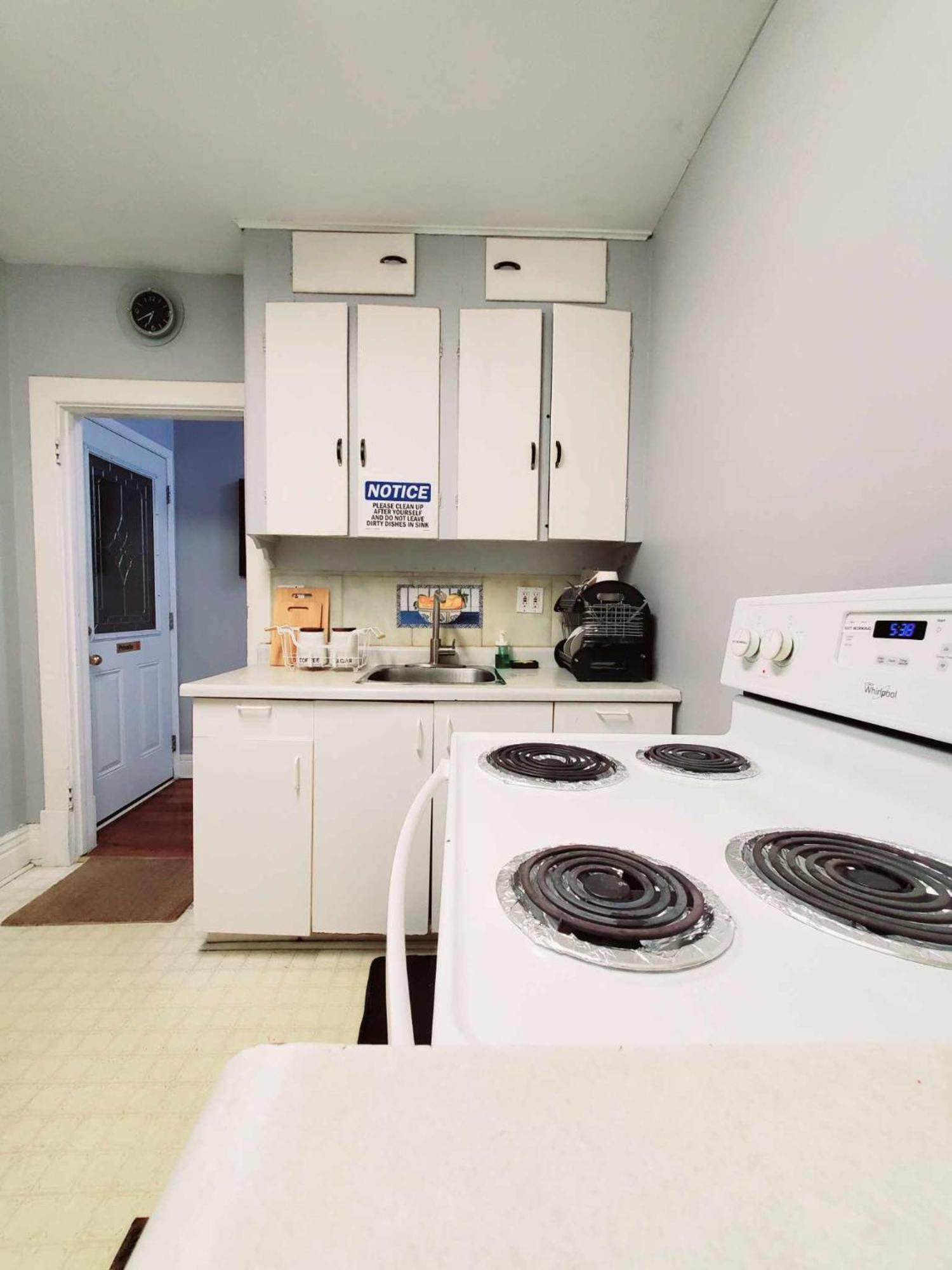 Merj'S Guest House In Wolesly Winnipeg Extérieur photo